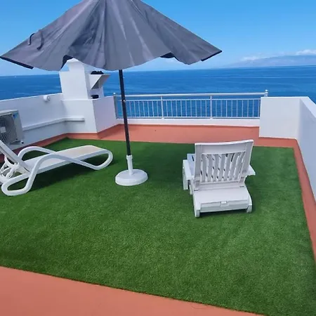 A 50 Metros De La Playa