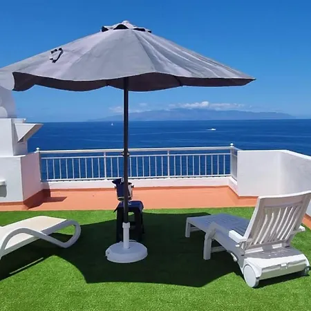 A 50 Metros De La Playa